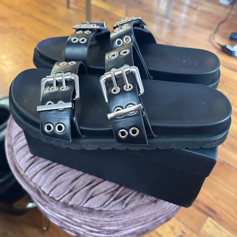 Double strap slides brand new 6.5